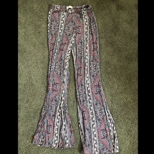 Abercrombie & Fitch - stretchy flare pants size S